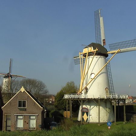 Villa Onderdompeling Wemeldinge Esterno foto