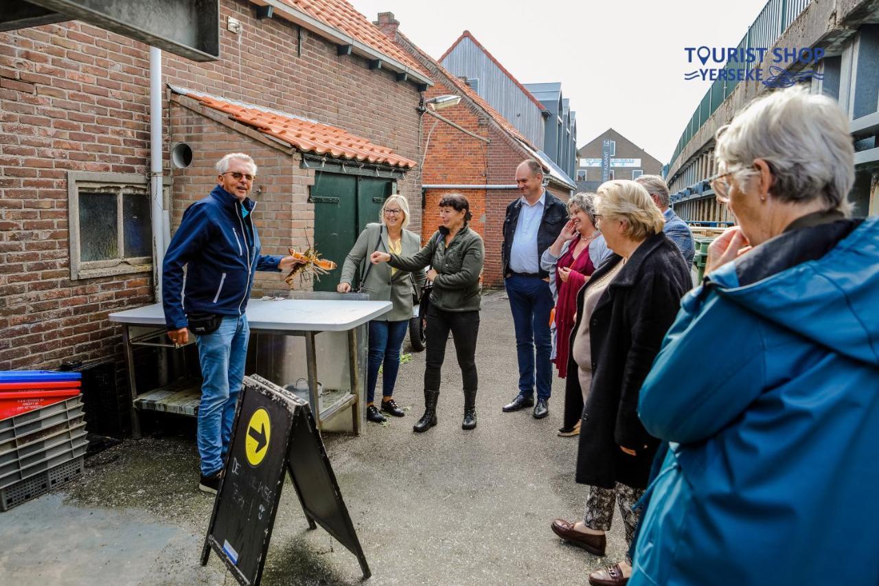 Villa Onderdompeling Wemeldinge Esterno foto