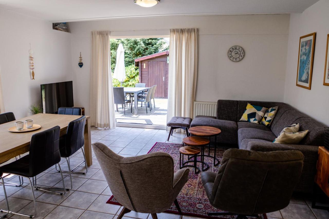 Villa Onderdompeling Wemeldinge Esterno foto