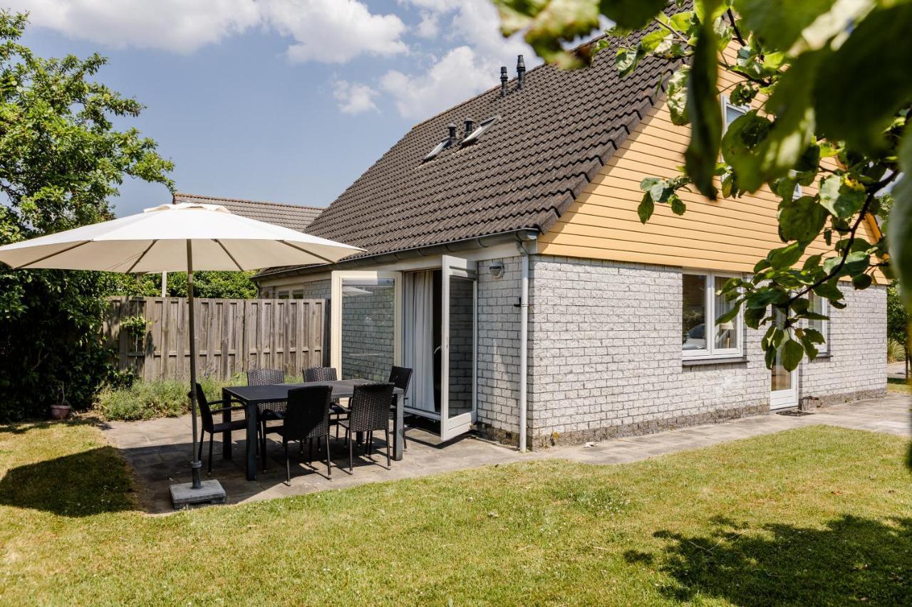 Villa Onderdompeling Wemeldinge Esterno foto