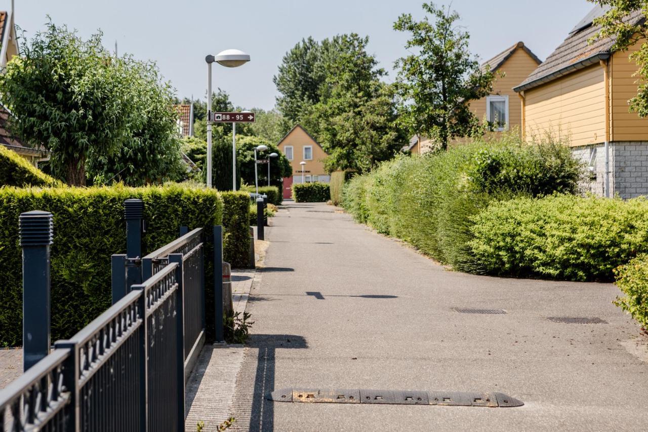 Villa Onderdompeling Wemeldinge Esterno foto